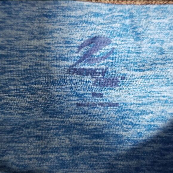 💲💲 Bundle 3/$15 Energy Zone Men's Medium Shirt - Picture 3 of 4